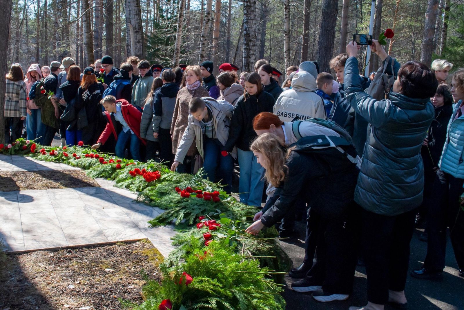 В Северске прошел митинг памяти героев-ликвидаторов Чернобыльской аварии |  26.04.2024 | Северск - БезФормата